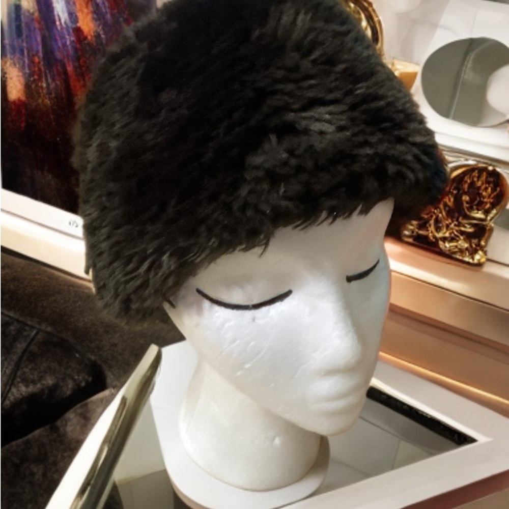 1950/1960 Elegant Black Faux Fur Hat
